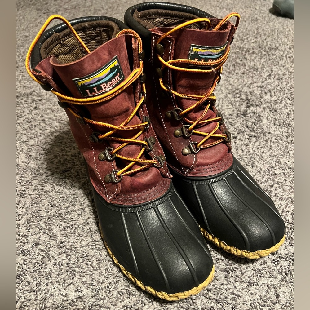 LL Bean Women’s 8” Bean Boot PrimaLoft GoreTex Burgundy Red Leather Sz 9m